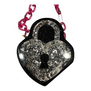 Edie Parker heart shaped purse/clutch acrylic hard shell with chain strap
